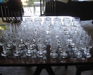12 red wine glasses, 12 champagnes, 9 white wines or juice, 8 sherries