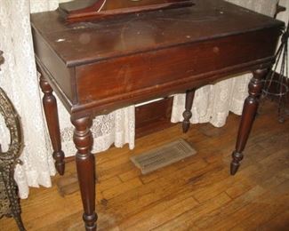 spinet desk