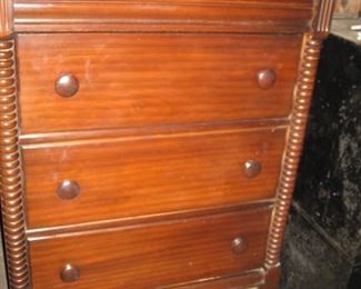 Jenny Lind chest