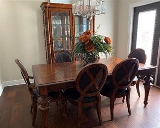 Super Pretty Dining Room Table with Leaf and Six Leather Chairs plus Matching China Cabinet!