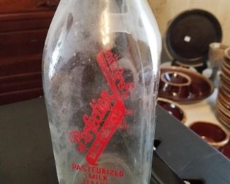 Lebanon, Tennessee milk bottle
