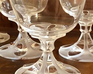 Set of 6 Lalique Valencay crystal champagne/sherbet glasses