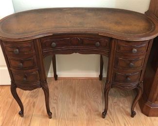 French mahogany kidney shaped writing desk, circa 1930