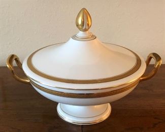 Rosenthal Josephine tureen