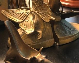 Vintage brass bookends and pipe stands