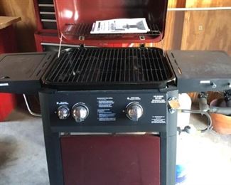 Brinkmann gas grill, like new