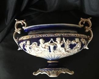 Capodimonte Urn