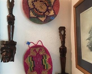 Mic. Tribal Decor