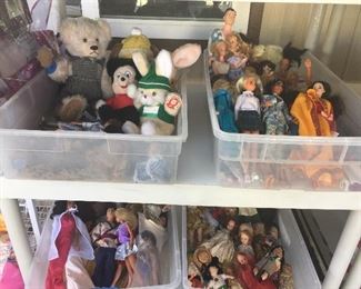 Miscellaneous Barbies/dolls