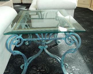 end table with matching sofa table
