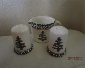 Holiday S/P and Creamer