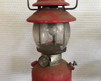 Vintage Coleman Lantern in nice shape