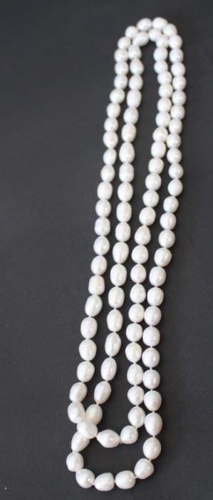 Cultured Pearl Necklace