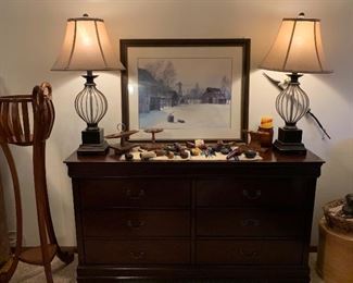 Dresser, Pipes, Lamps