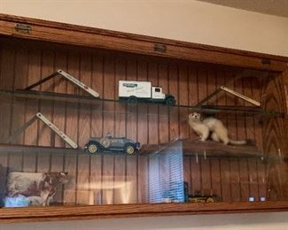 Display Cabinet, Toys, Advertising Fruit Knives