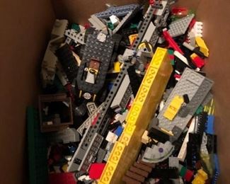 Giant 16x12x12 box of Lego pieces