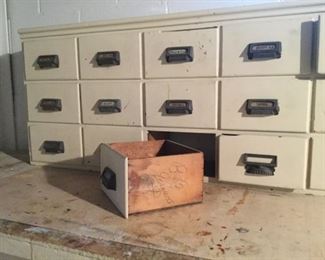 Vintage Cabinet https://ctbids.com/#!/description/share/235854