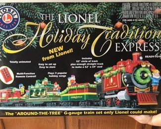 Lionel Holiday Tradition Express    https://ctbids.com/#!/description/share/235833