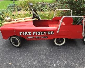 Vintage Fire Fighter Pedal Car & Wagon   https://ctbids.com/#!/description/share/235844