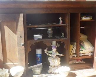 top postmaster desk