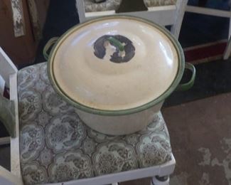 Large enamel pot