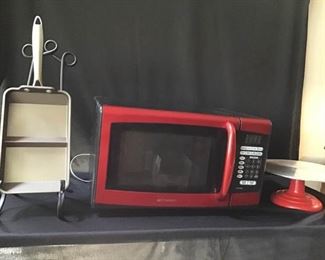 Microwave, Metal Cake Plate and Nordic Ware Omelette Maker