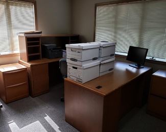 Hon Wood Desk Credenza Lateral File Cabinet 