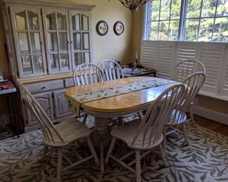 Dining table with hidden leaf, 6 chairs