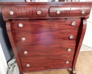 Linen  chest- Vintage