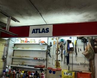 Atlas Light