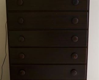 solid wood 6 drawer dresser (2)