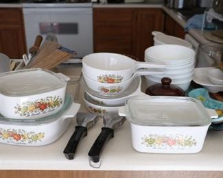 Corning ware casserole dishes