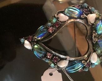Florenza huge brooch