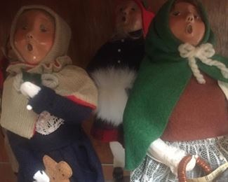 Byers choice carolers