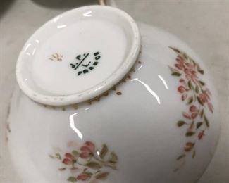 Jean Pouyat is valuable online