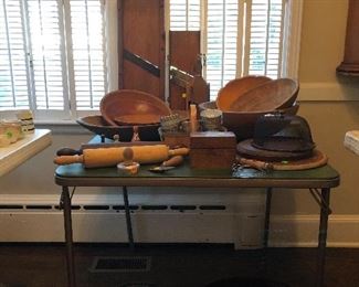 Beautiful old wooden bowls, rolling pins, vintage tin molds, seasoned roasting pans