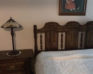 Another nice Queen bedroom suite...... bed with 2 bedside tables and matching dresser!