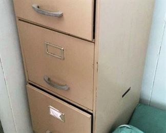 APC041 Metal 4 Drawer Filing Cabinet