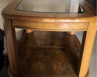 APC113 Wood & Glass End Table