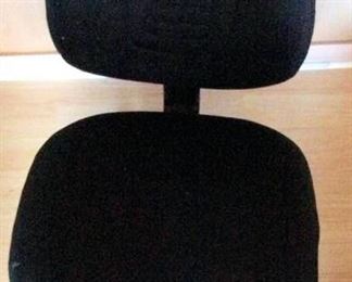 APC129 Another Rolling Office Chair