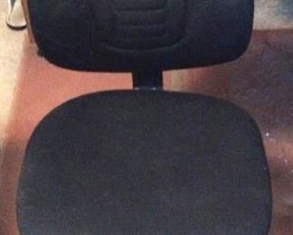 APC133 Another Black Office Chair