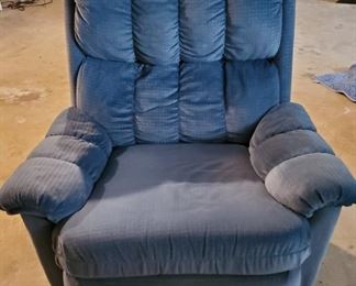 Rocker recliner swivel 
