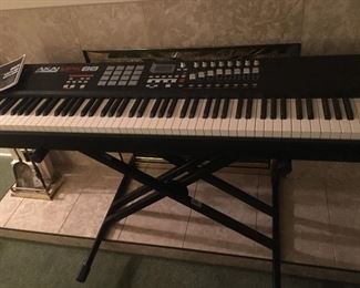 Akai Professional MPK 88 Keyboard