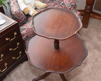 2-Tiered Occasional / Parlor Table