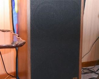 EPI Floor Speakers