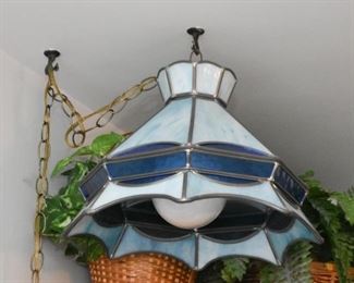 Stained Glass Swag Lamp / Ceiling Pendant Light