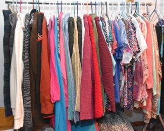 Women's Clothing (larger sizes, MANY New with Tags!)
