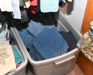 Large Tub of Women's Jeans and Pants