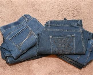 Women's Jeans & Pants (Larger Sizes)