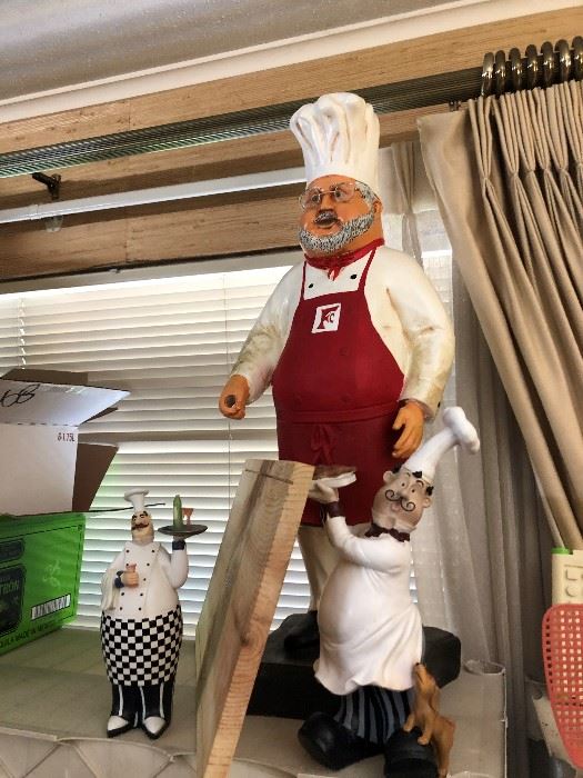 Purple Plum Estate/Moving Sale of Knoxville... starts on 9/14/2019